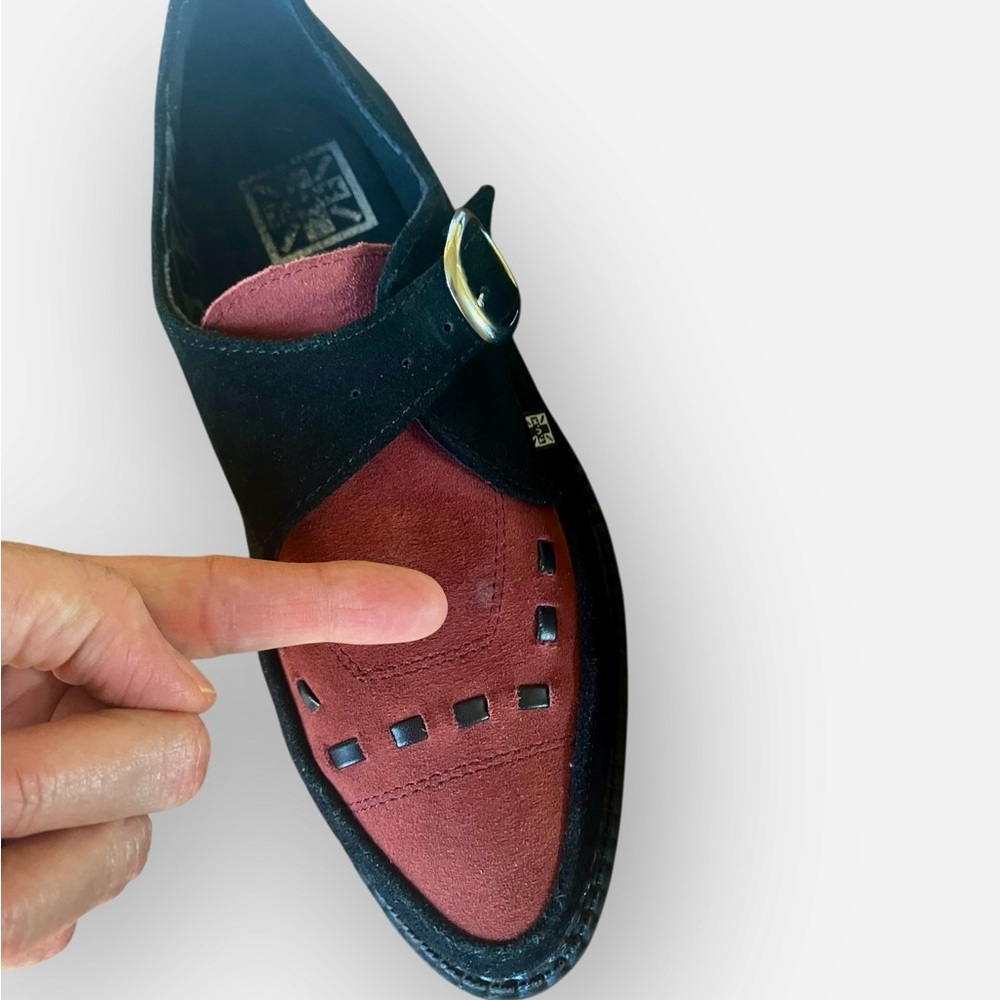 Tuk Black & Burgundy Suede Pointed Buckle Creeper Women’s 9 Men’s 7 Style A9592 - Picture 5 of 16